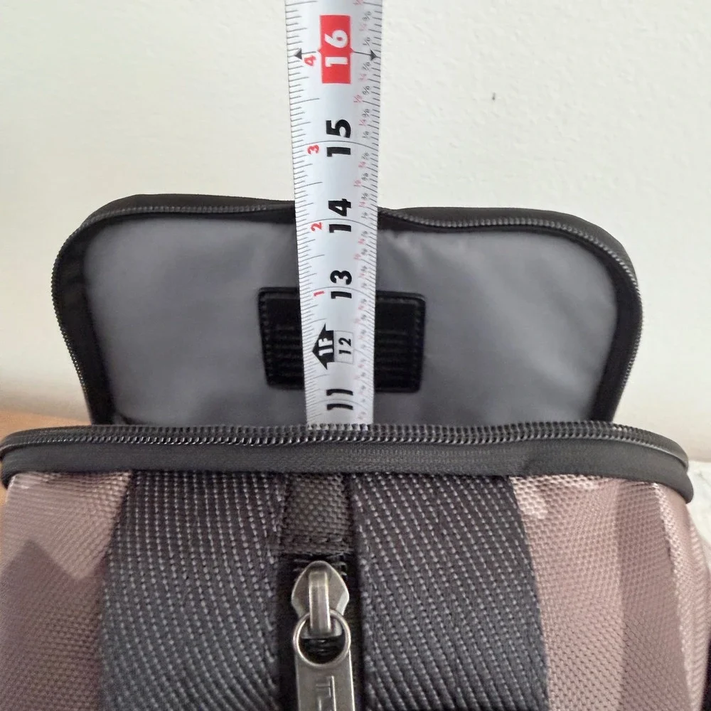Tumi alpha bravo
